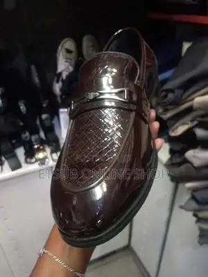 Quality Casual Shoes