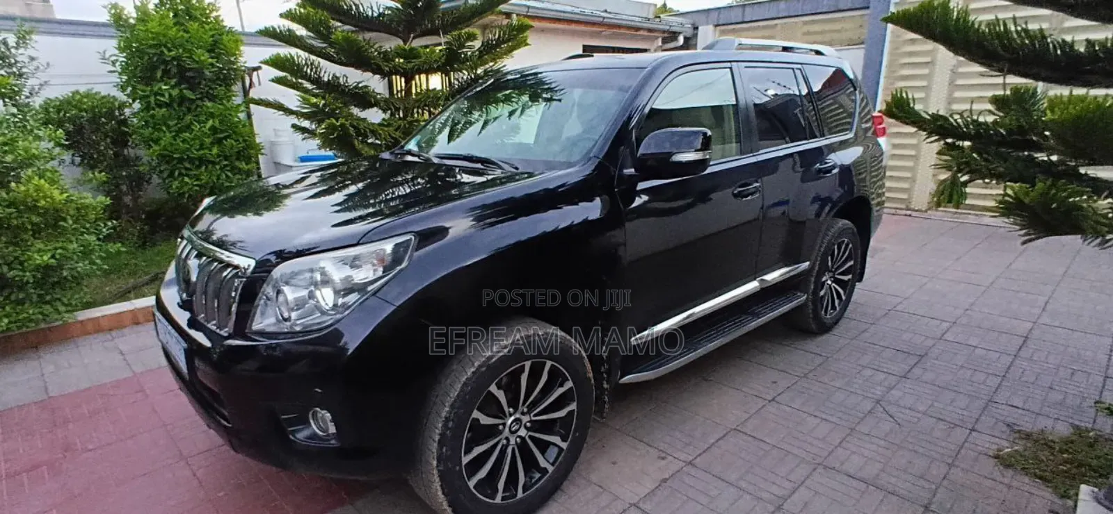 Toyota Land Cruiser 2013 Black