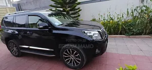 Toyota Land Cruiser 2013 Black