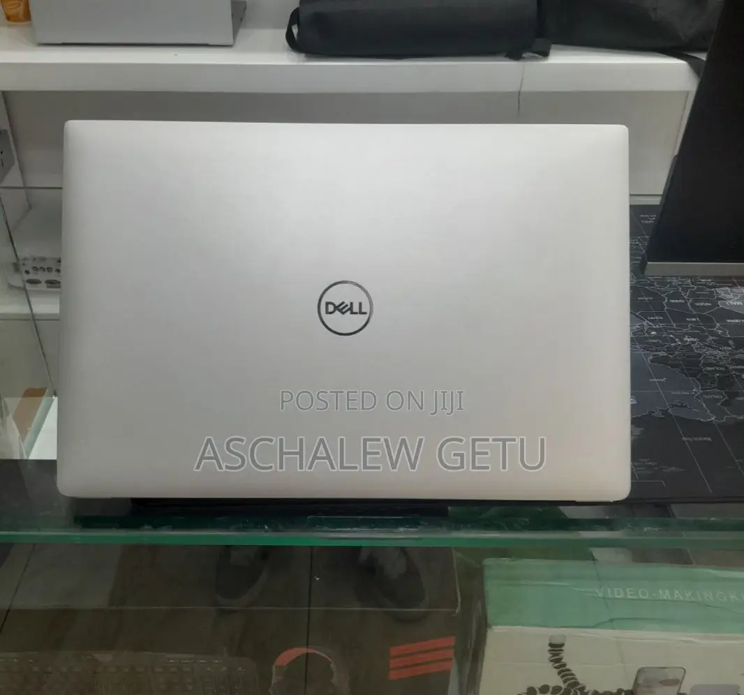 New Laptop Dell Precision 5540 16GB Intel Core I9 SSD 512GB