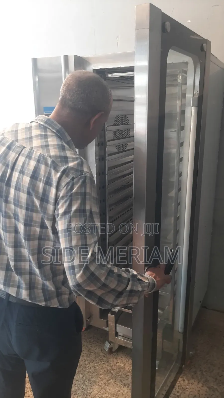 16 Trays Electric Oven