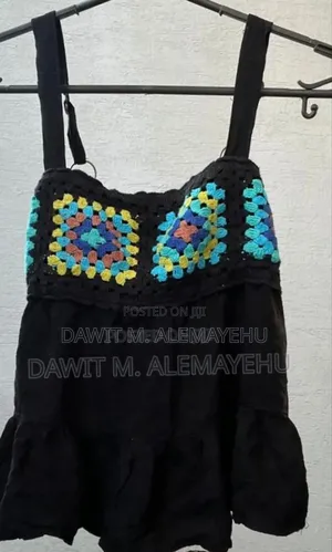 Photo - Short and Long Sleeve Tops