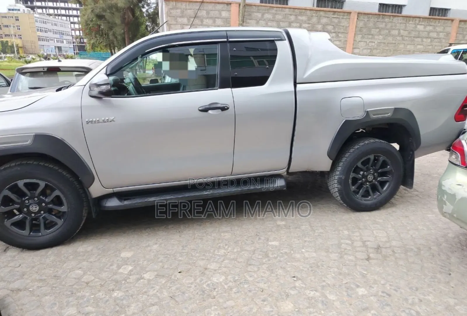 Toyota Hilux 2021 Silver