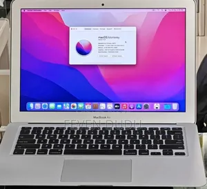 Photo - New Laptop Apple MacBook Air 2017 8GB Intel Core I7 SSD 512GB
