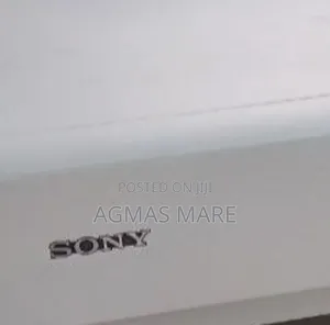 Sony Projector Model Name VPL-Dx102 Hardware Interfaces