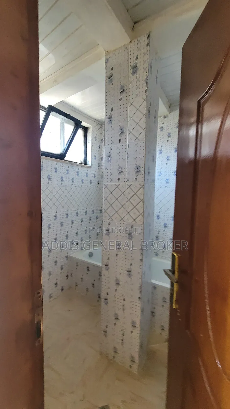 4bdrm House in Garment, Nifas Silk-Lafto for sale