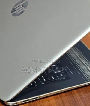 New Laptop HP Pavilion 14 4GB Intel Core I3 HDD 1T