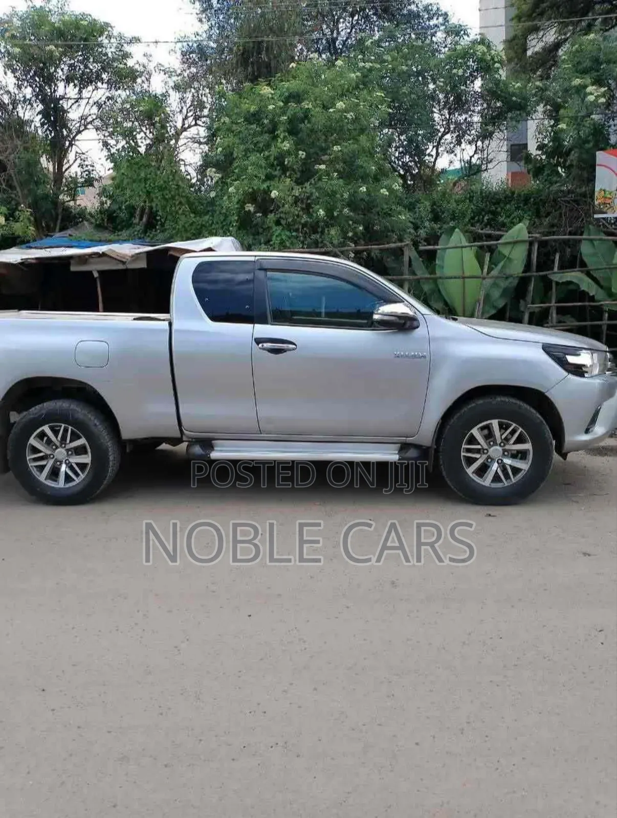 Toyota Land Cruiser 2019 Gold