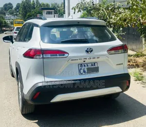 Toyota Corolla 2023 White