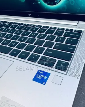 New Laptop HP EliteBook 830 G8 16GB Intel Core I5 SSD 512GB