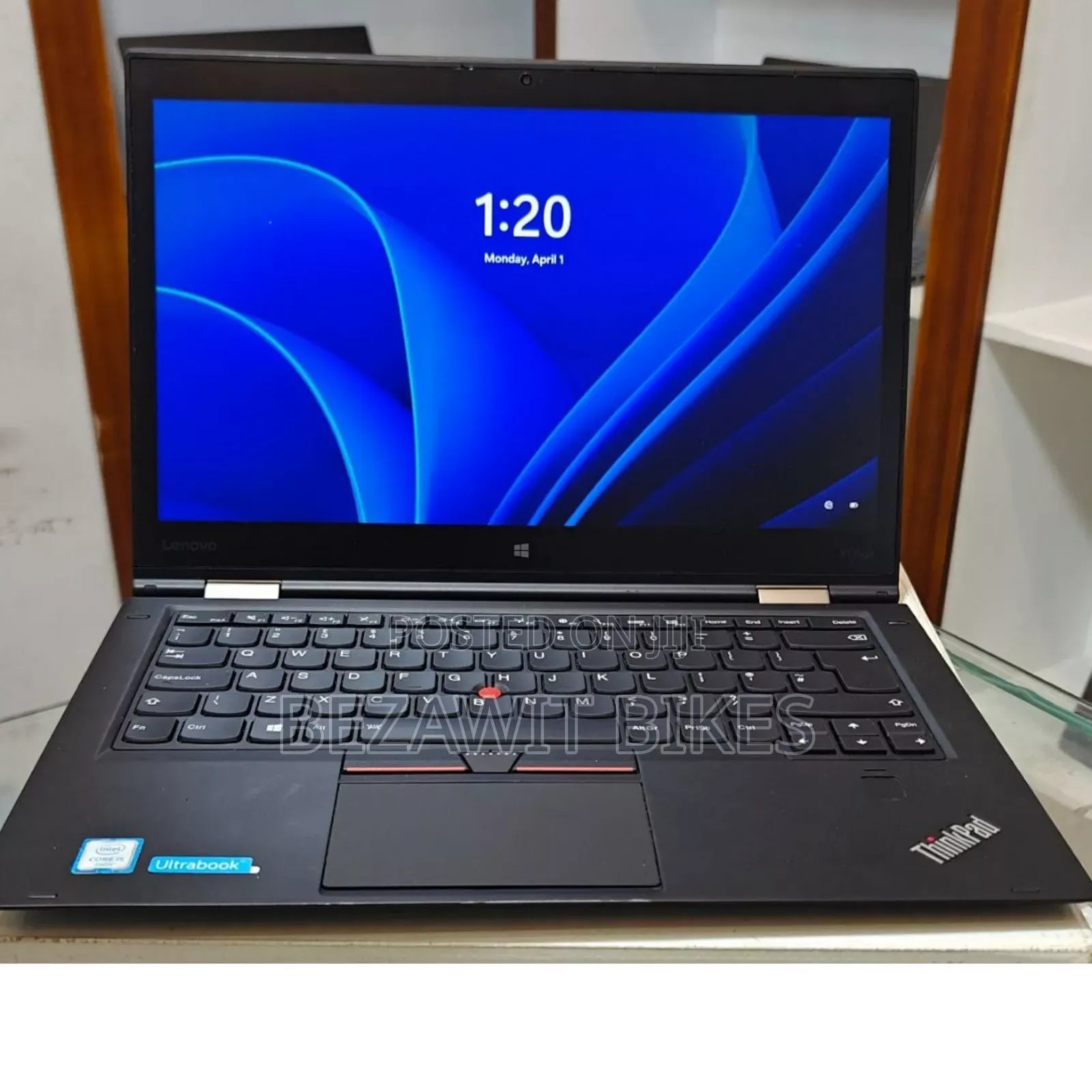 New Laptop Lenovo Thinkpad X1 Yoga 8GB Intel Core i5 SSD 512GB