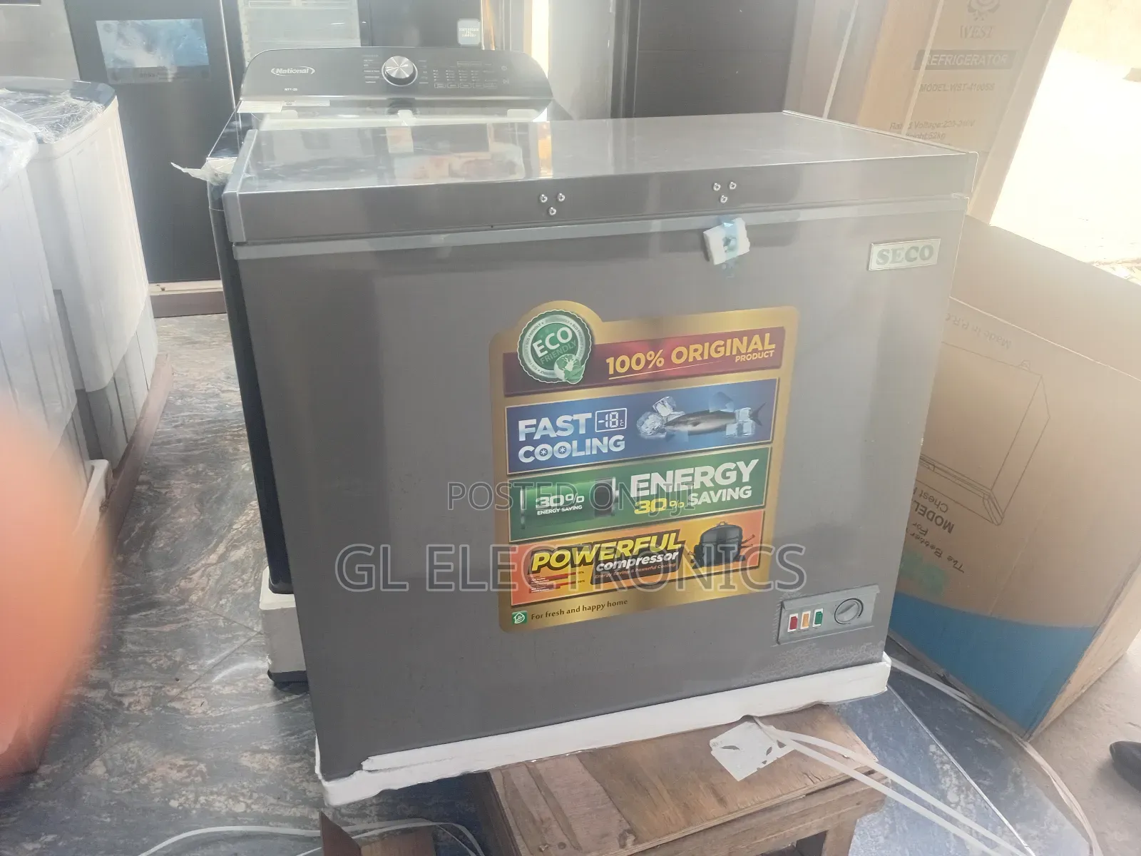 Seco Deep Refergrator 350l