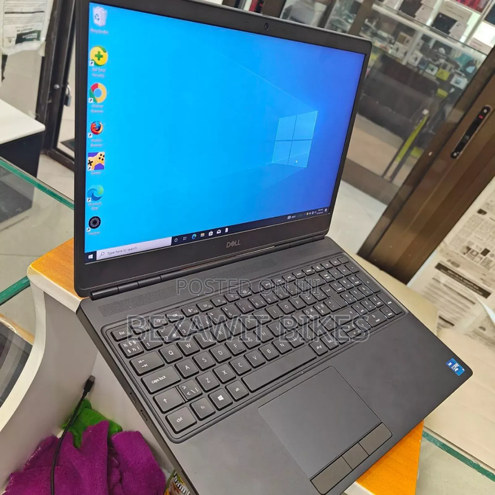 New Laptop Dell 32GB Intel Core I7 SSD 512GB