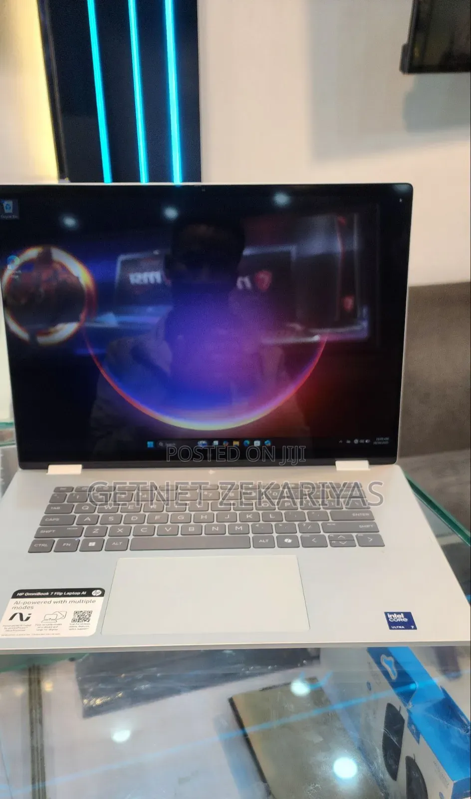 New Laptop HP OmniBook 5 Flip 16GB Intel Core Ultra 7 SSD 1T