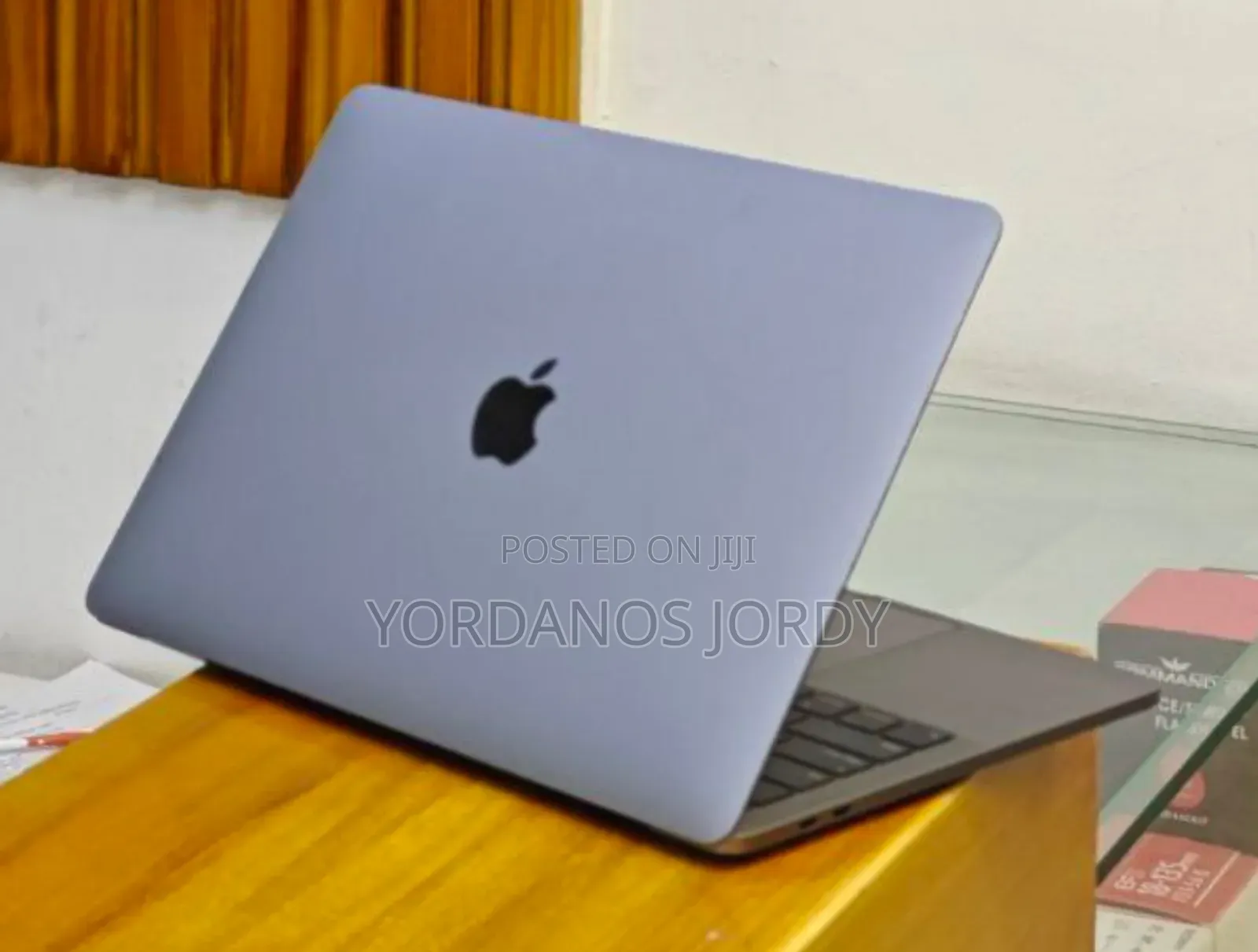 New Laptop Apple MacBook Pro 2019 16GB Intel Core I5 SSD 1T