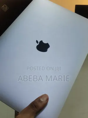 New Laptop Apple MacBook Pro 2020 8GB Intel Core I5 SSD 256GB