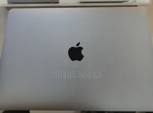 New Laptop Apple MacBook Pro 2020 8GB Intel Core I5 SSD 256GB