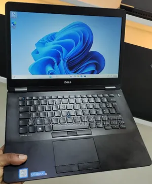 Photo - New Laptop Dell Latitude 5480 8GB Intel Core I5 SSD 256GB