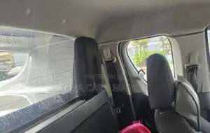 Toyota Hilux 2017 Gray