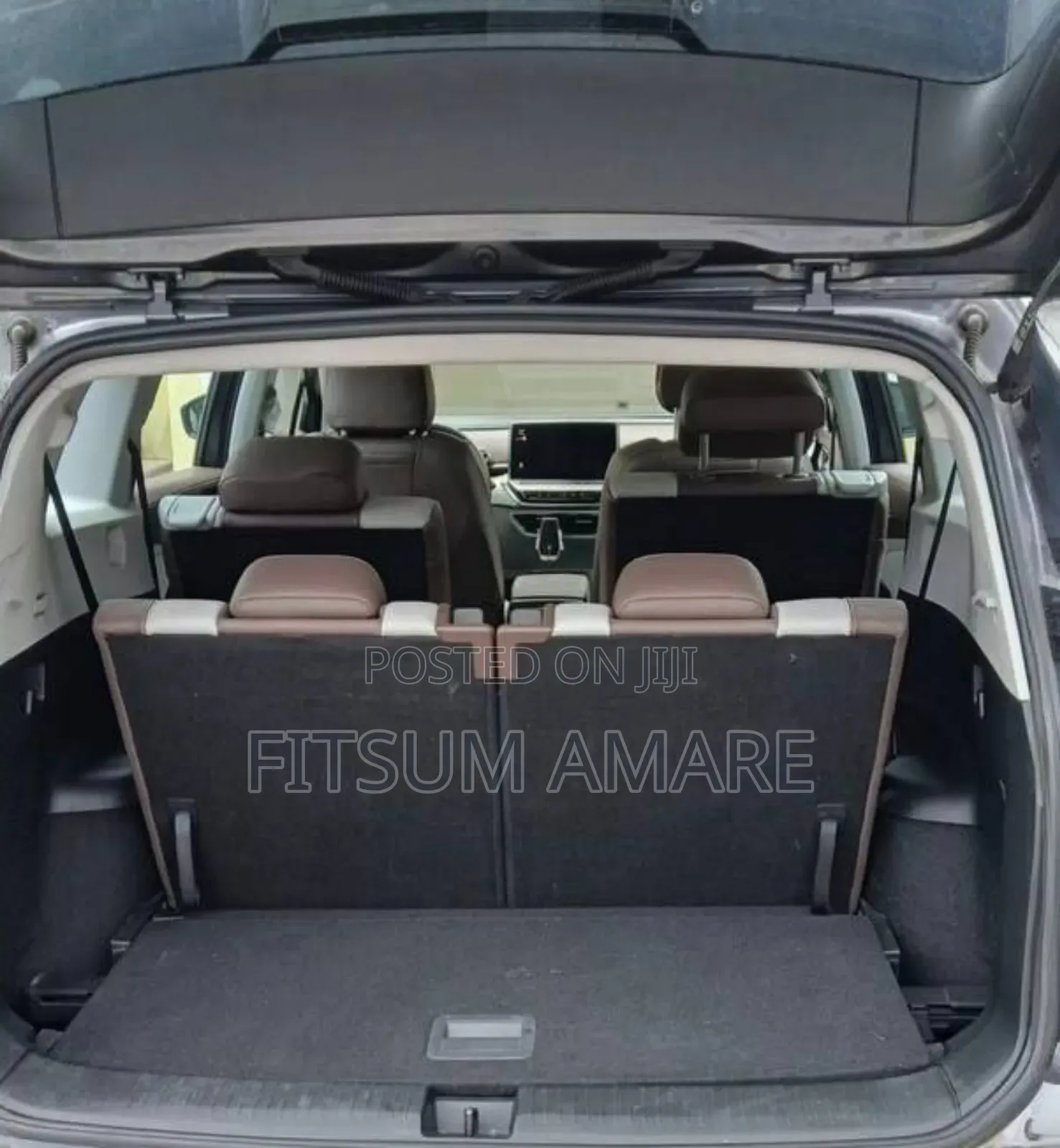 Volkswagen ID.6 2022 Gray