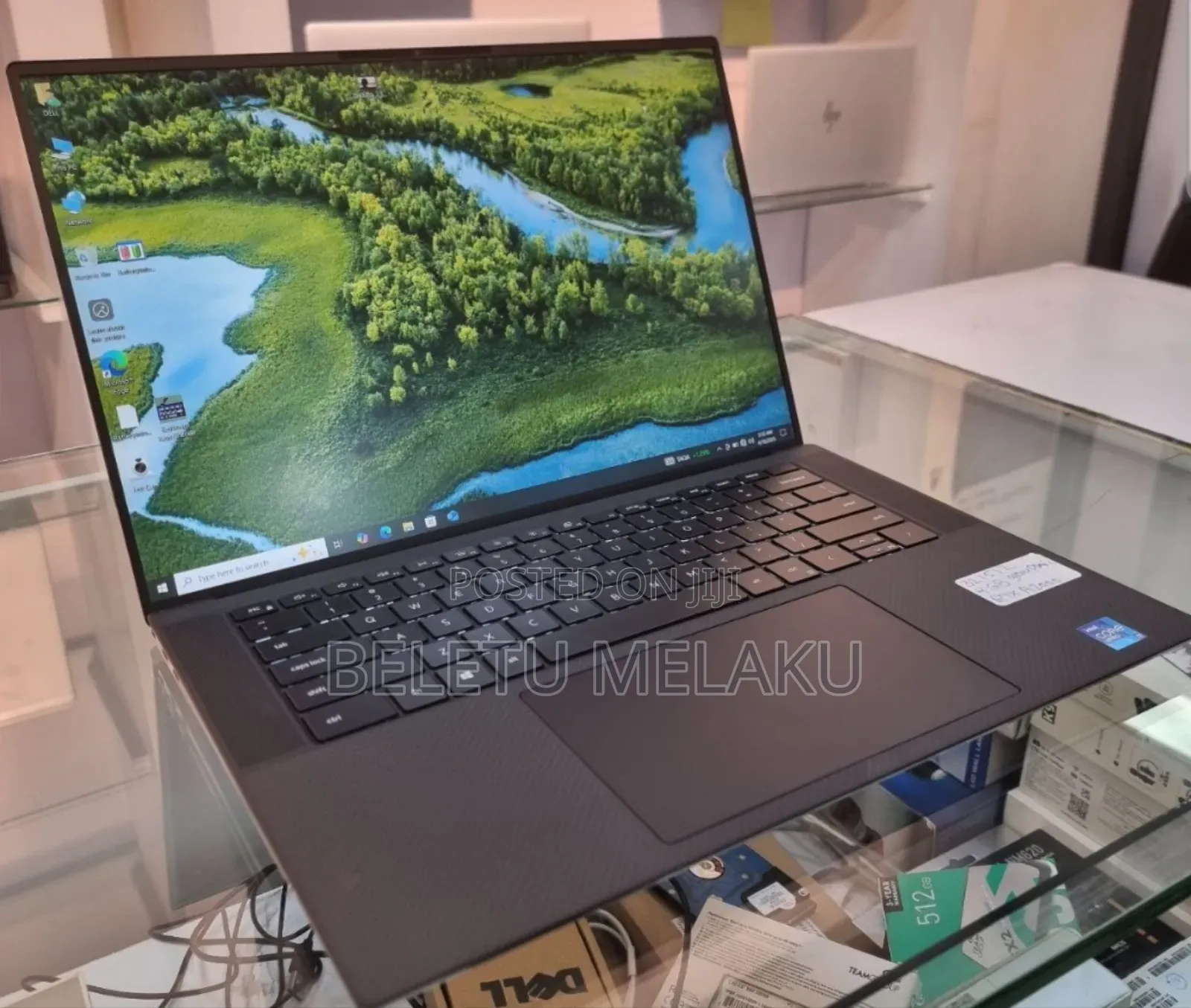 New Laptop Dell Precision 5570 16GB Intel Core I7 SSD 512GB