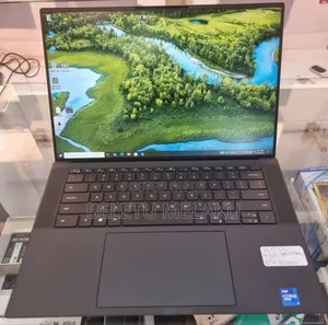 New Laptop Dell Precision 5570 16GB Intel Core I7 SSD 512GB