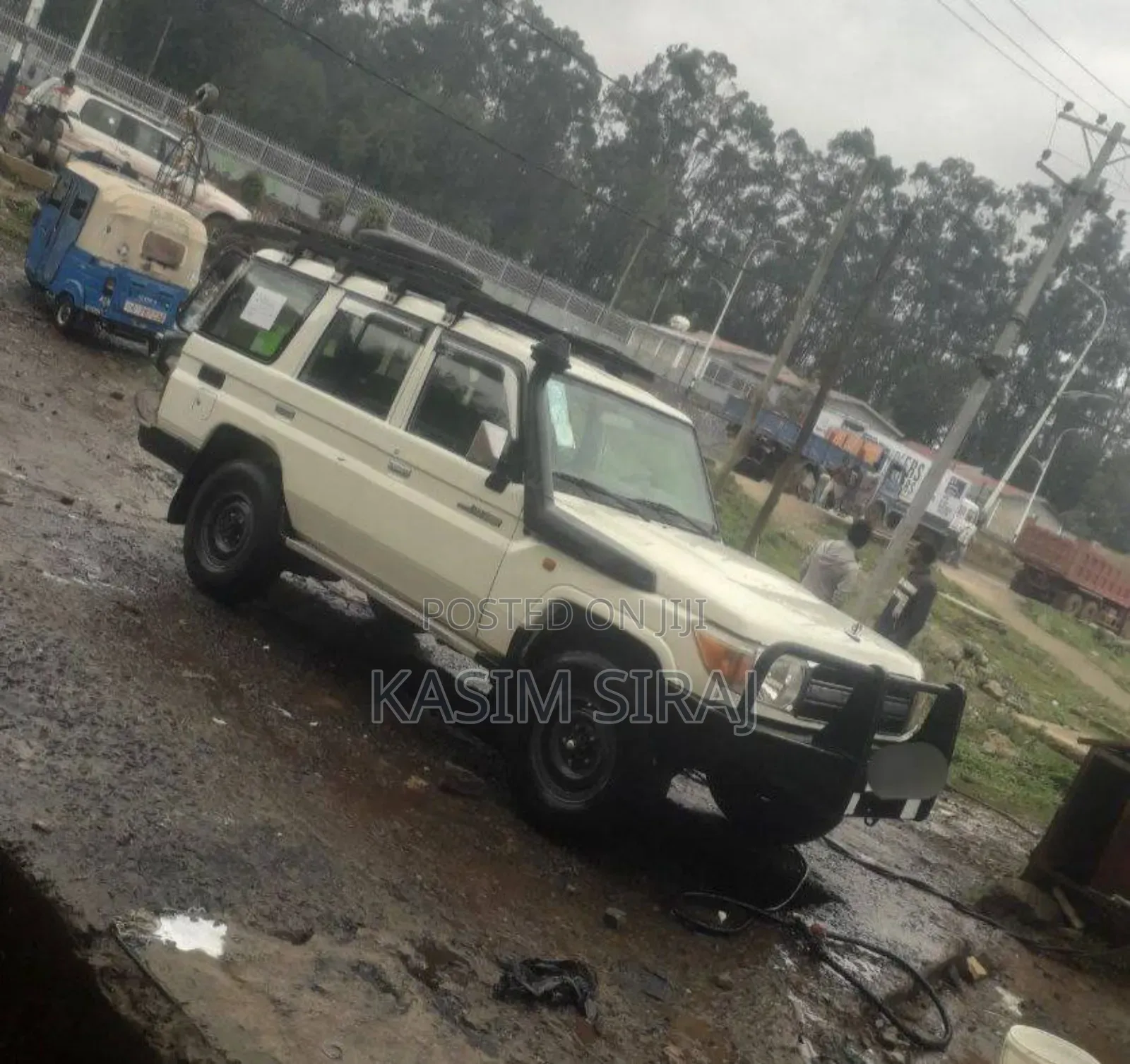Toyota Land Cruiser 4.5 V8 GX-R 2013 White