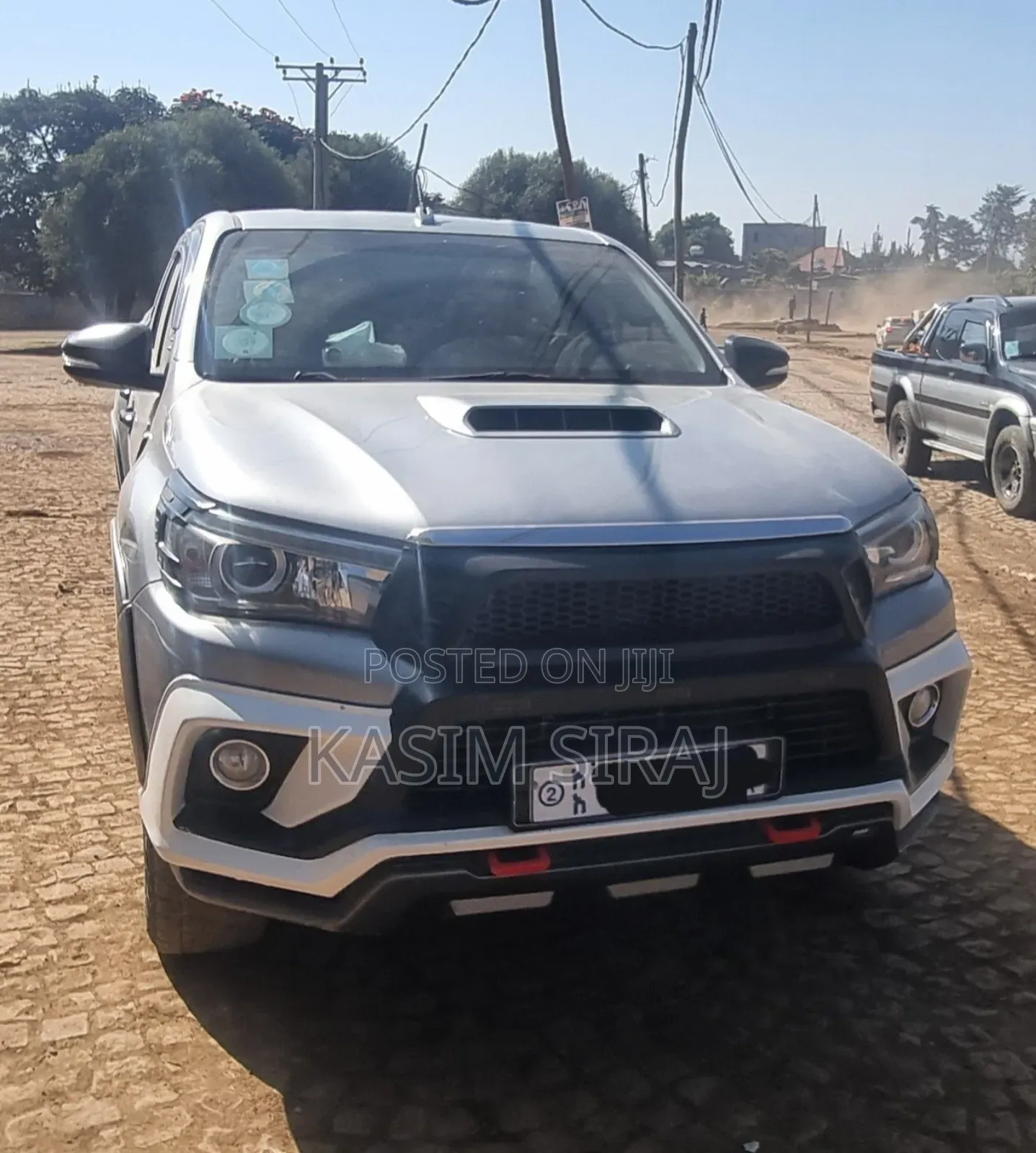 Toyota Hilux Revo Double Cab Deisel 2.4 AWD 2017 Silver