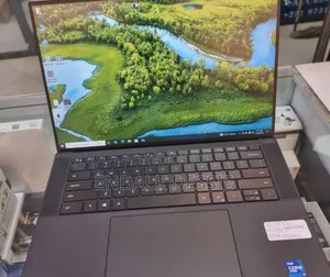 New Laptop Dell Precision 5570 16GB Intel Core I7 SSD 512GB