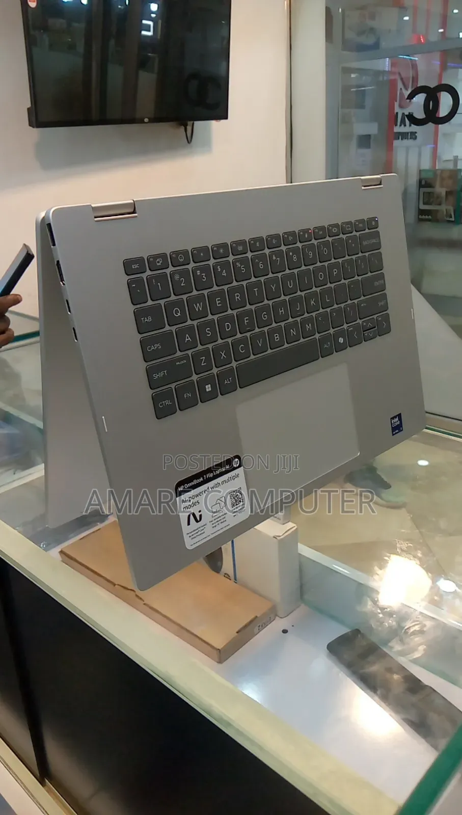 New Laptop HP OmniBook 7 16" 16GB Intel Core Ultra 7 SSD 1T