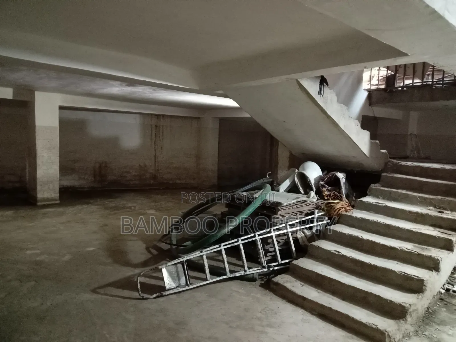 Warehouse for Rent in Bole