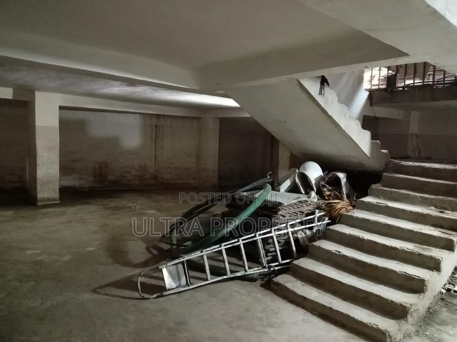 Warehouse for Rent in Bole