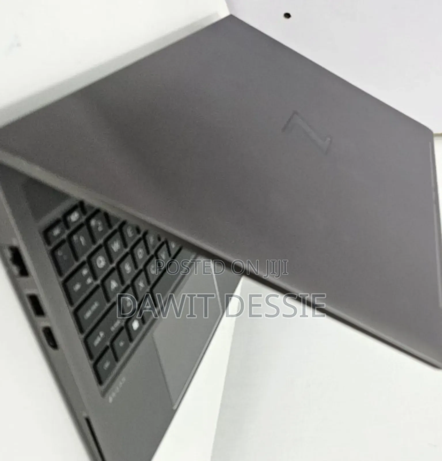 New Laptop HP 16GB Intel Core I7 SSD 1T