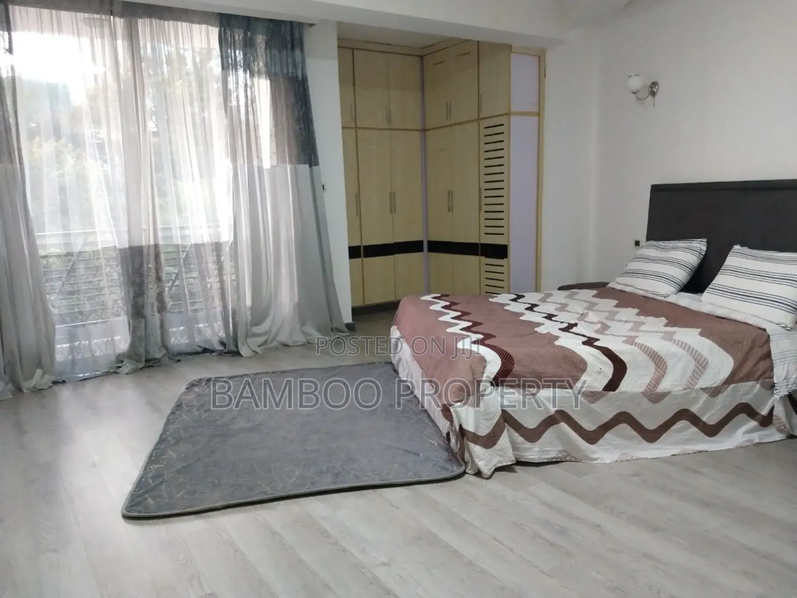 Furnished 3bdrm Apartment in Bole for rent
