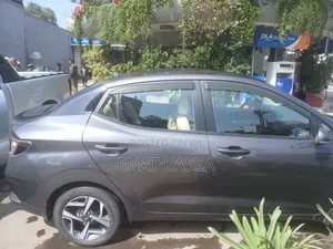 Hyundai I10 2021 Gray