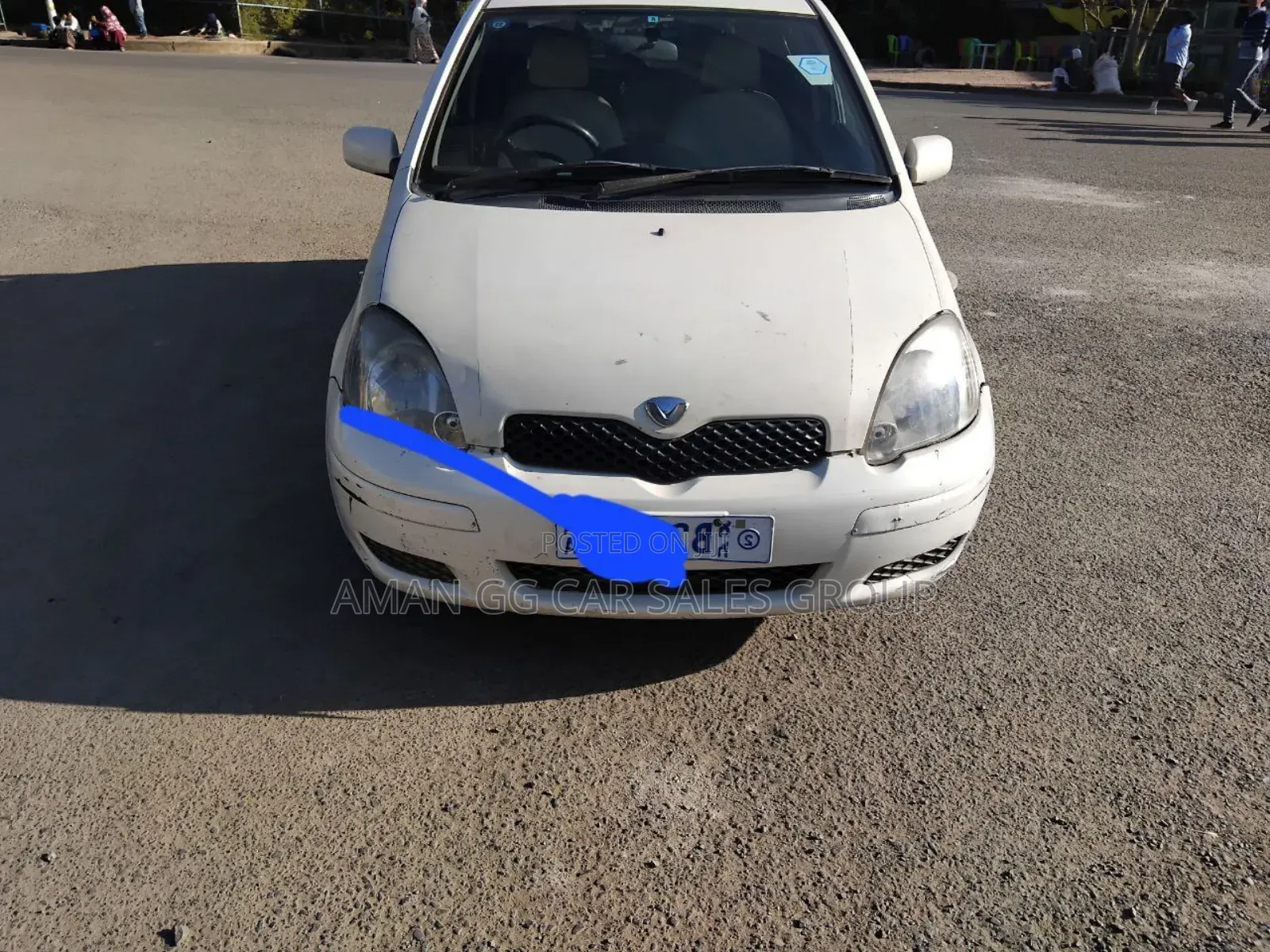 Toyota Vitz 2004 White