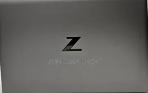 New Laptop HP ZBook Firefly G8 16GB Intel Core I7 SSD 1T
