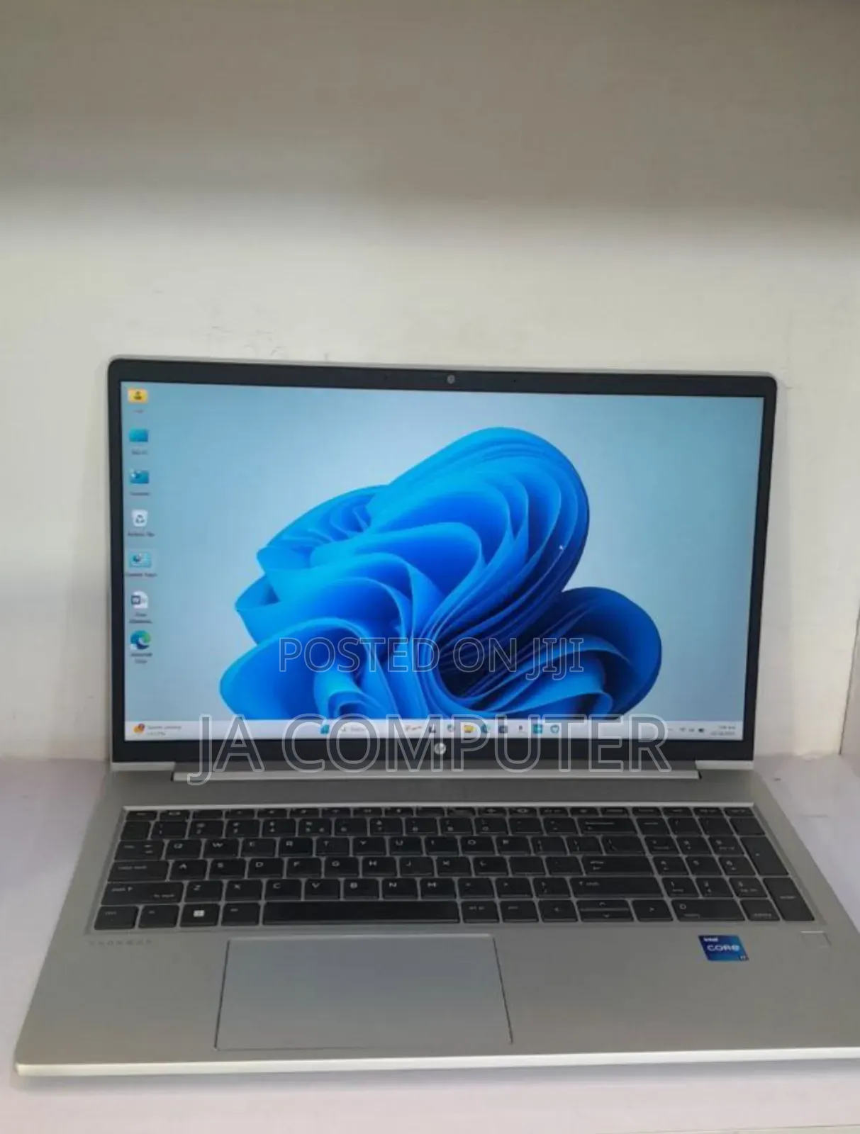 New Laptop HP ProBook 450 G8 8GB Intel Core I7 SSD 512GB