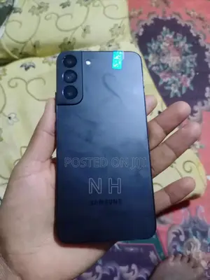 Photo - New Samsung Galaxy S22+ 5G 256 GB Black