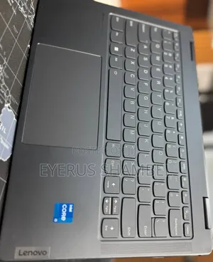 New Laptop Lenovo Yoga 330 16GB Intel Core I5 SSD 512GB