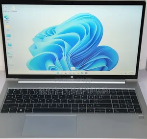 Photo - New Laptop HP ProBook 450 G9 8GB Intel Core I5 SSD 1T