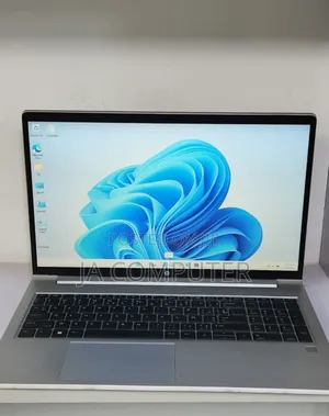 Photo - New Laptop HP ProBook 450 G9 8GB Intel Core I5 SSD 1T