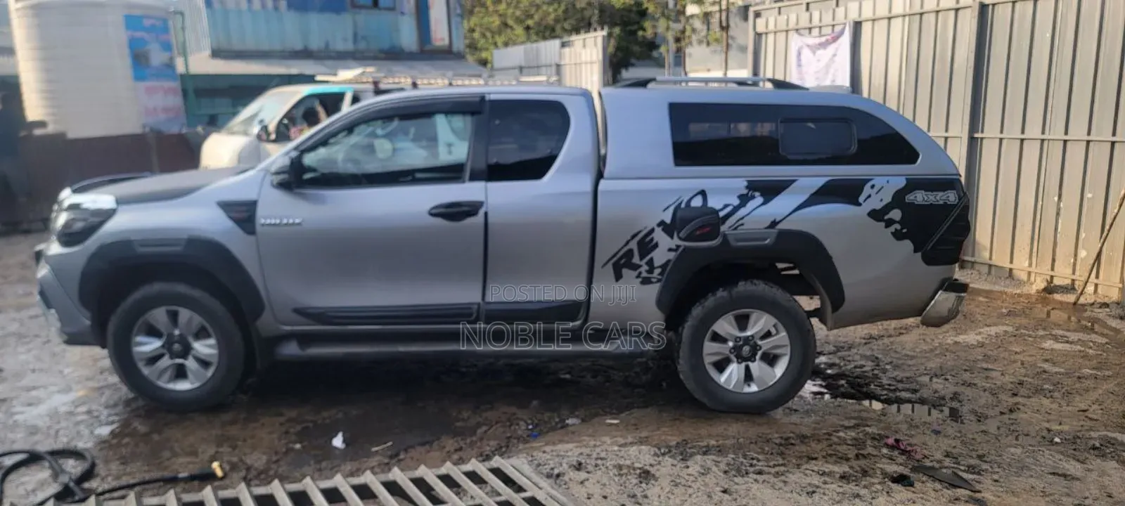 Toyota Hilux 2019 Silver