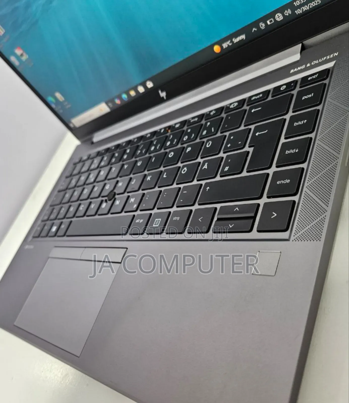 New Laptop HP ZBook Firefly G8 16GB Intel Core I7 SSD 1T