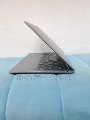 Photo - New Laptop Apple MacBook Air 2023 M2 8GB Apple M2 SSD 256GB