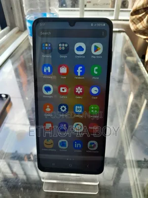 New Samsung Galaxy A06 64 GB Black