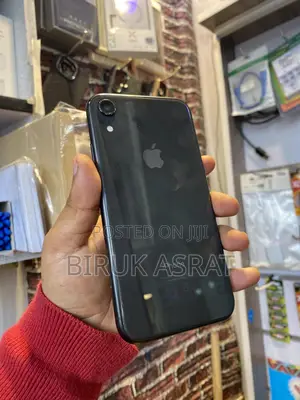 Apple iPhone XR 64 GB Black