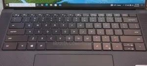 New Laptop Dell Precision 5570 16GB Intel Core I7 SSD 512GB