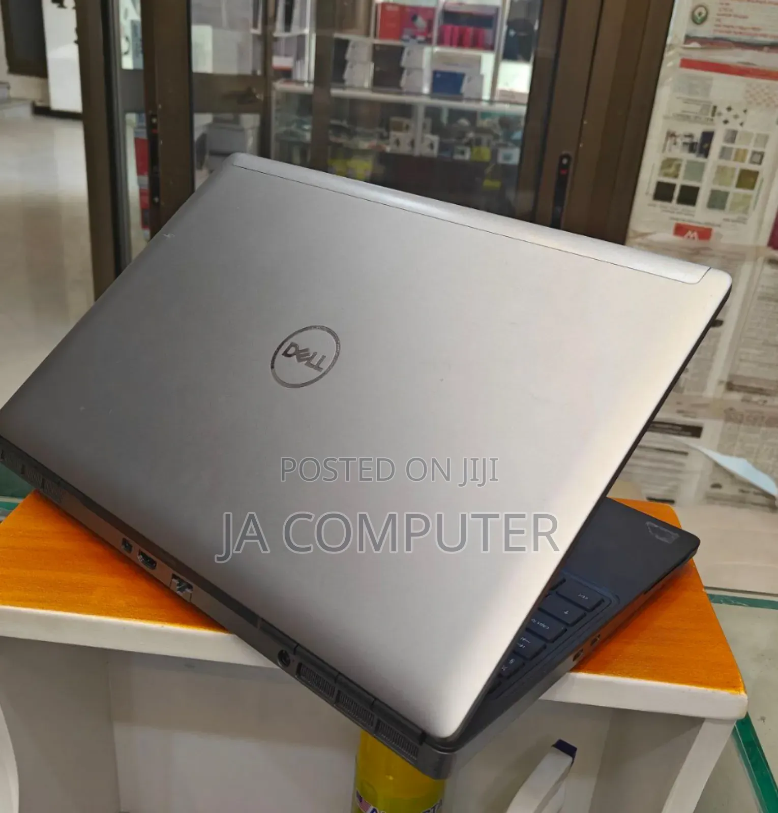 New Laptop Dell Precision 5540 32GB Intel Core I7 SSD 512GB