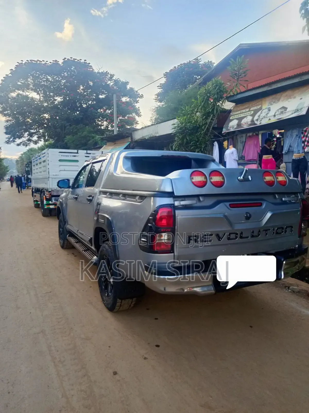 Toyota Hilux Revo Double Cab Deisel 2.4 AWD 2021 Silver